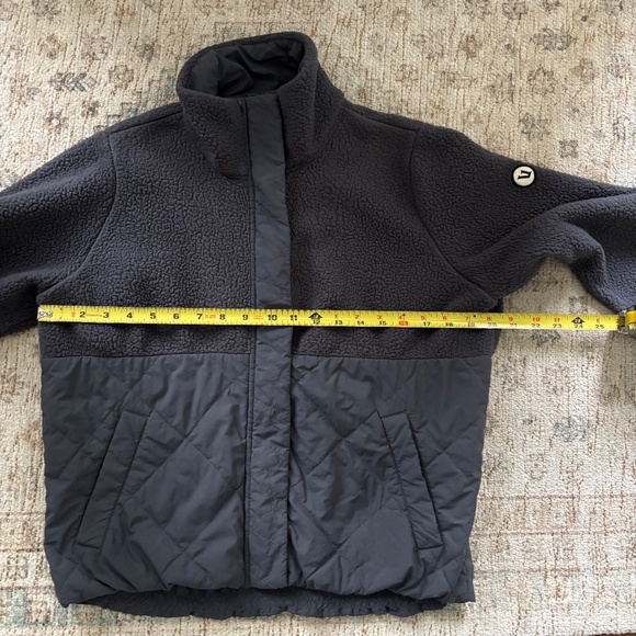 Vuori Highlands Sherpa excellent condition!  XS Azure Blue - Picture 10 of 14